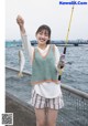 Mirei Sasaki 佐々木美玲, Shonen Sunday 2022 No.49 (週刊少年サンデー 2022年49号) P7 No.c53c65