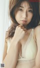 Yuki Fujiki 藤木由貴, 週プレ Photo Book 「ホテルで朝から晩まで」 Set.01