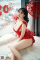 YouMi 尤 蜜 2020-01-25: Yi Yang (易 阳) (33 pictures) P10 No.2a9cdf Image No. 47